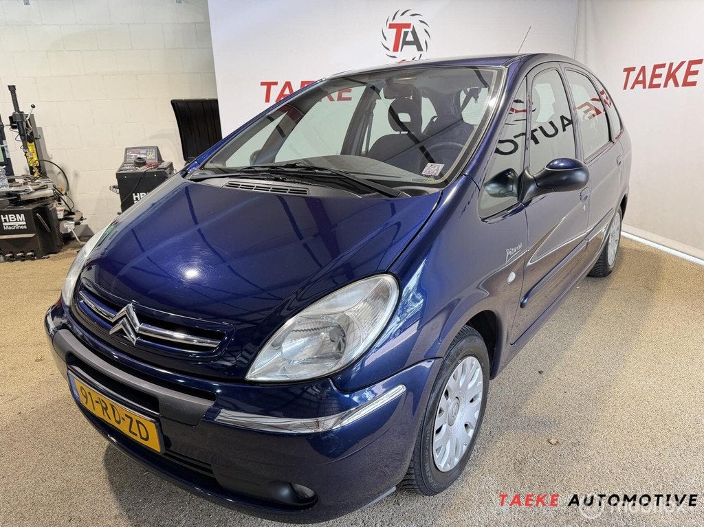 Citroen Xsara Picasso 2.0i-16V Attraction Aut/Clima/Cruise, Auto's, 136 pk, 4 cilinders, 700 kg, Blauw