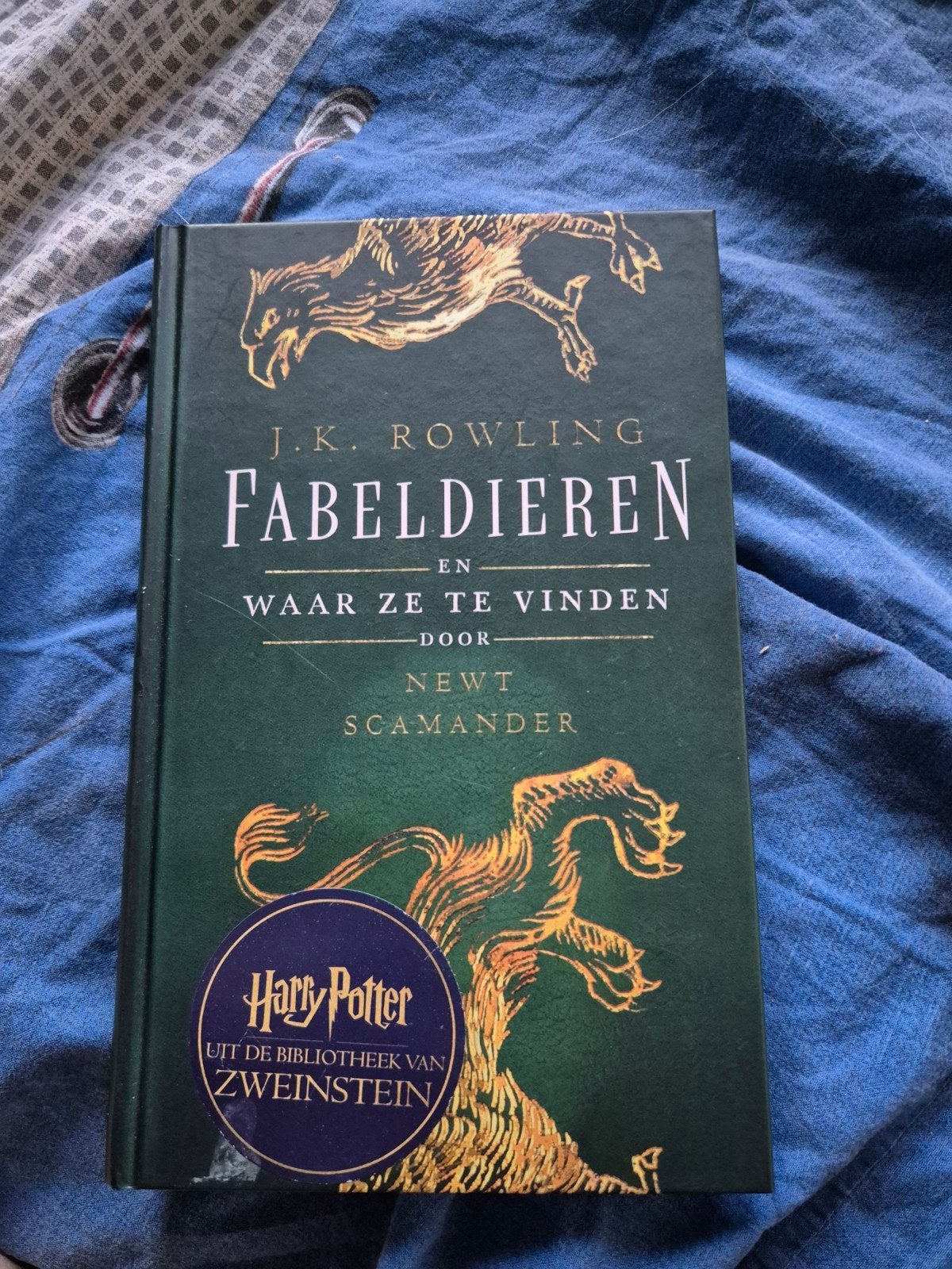 Fabeldieren en Waar Ze Te Vinden - J.K. Rowling, Ophalen of Verzenden, Zo goed als nieuw, J.K. Rowling