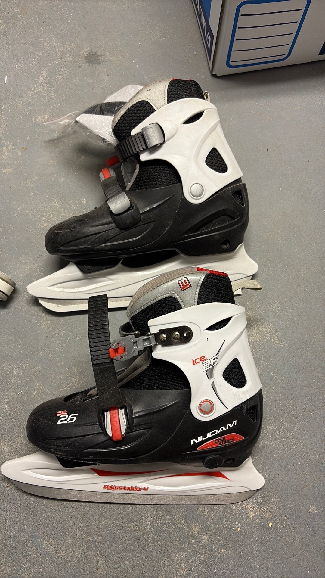 Schaatsen, verstelbaar maat 36 - 41, Ophalen, Zo goed als nieuw, IJshockeyschaatsen, Overige merken