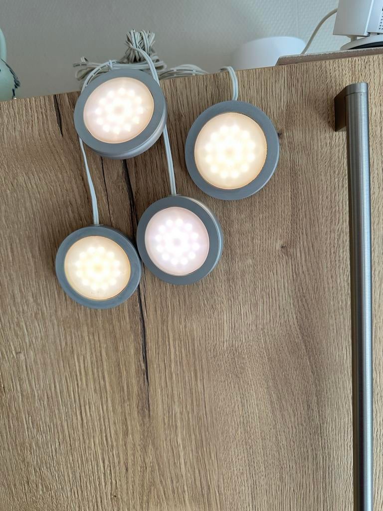 IKEA MITTLED LED kastverlichting set (4 stuks), Ophalen of Verzenden, Gebruikt