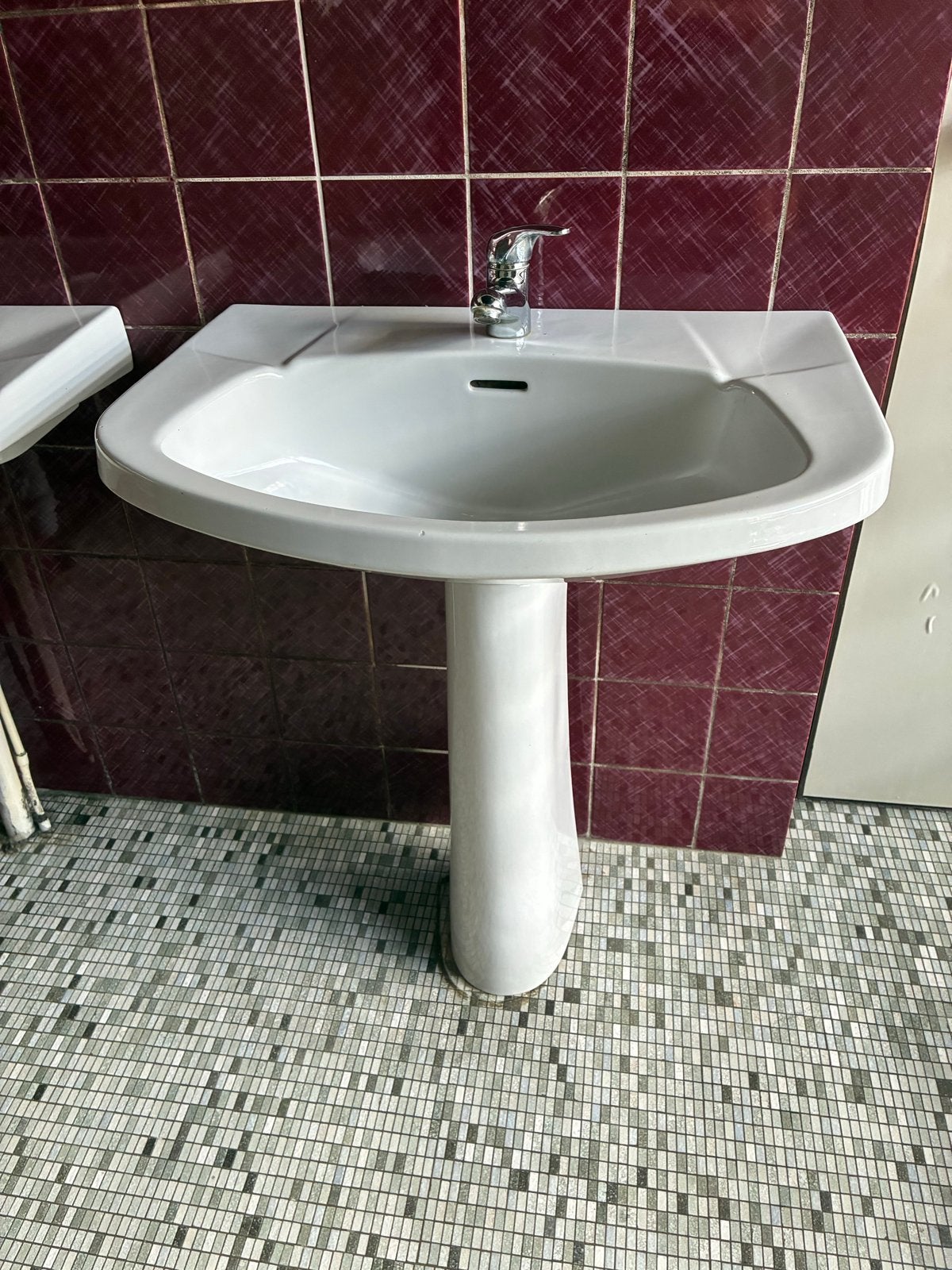 2 wastafels met zuil - Gebruikt, Ophalen, Gebruikt, Wastafel