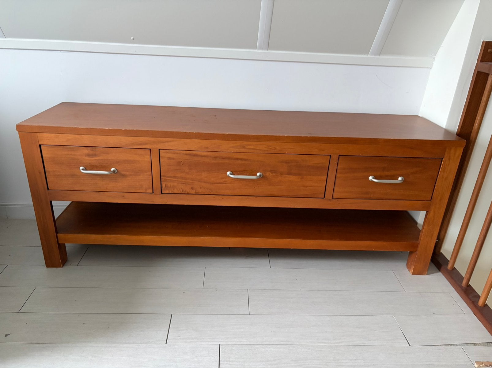 Dressoirkast kersenhout met 3 lades, 180x68x44 cm, Ophalen, Gebruikt, 150 tot 200 cm, 25 tot 50 cm