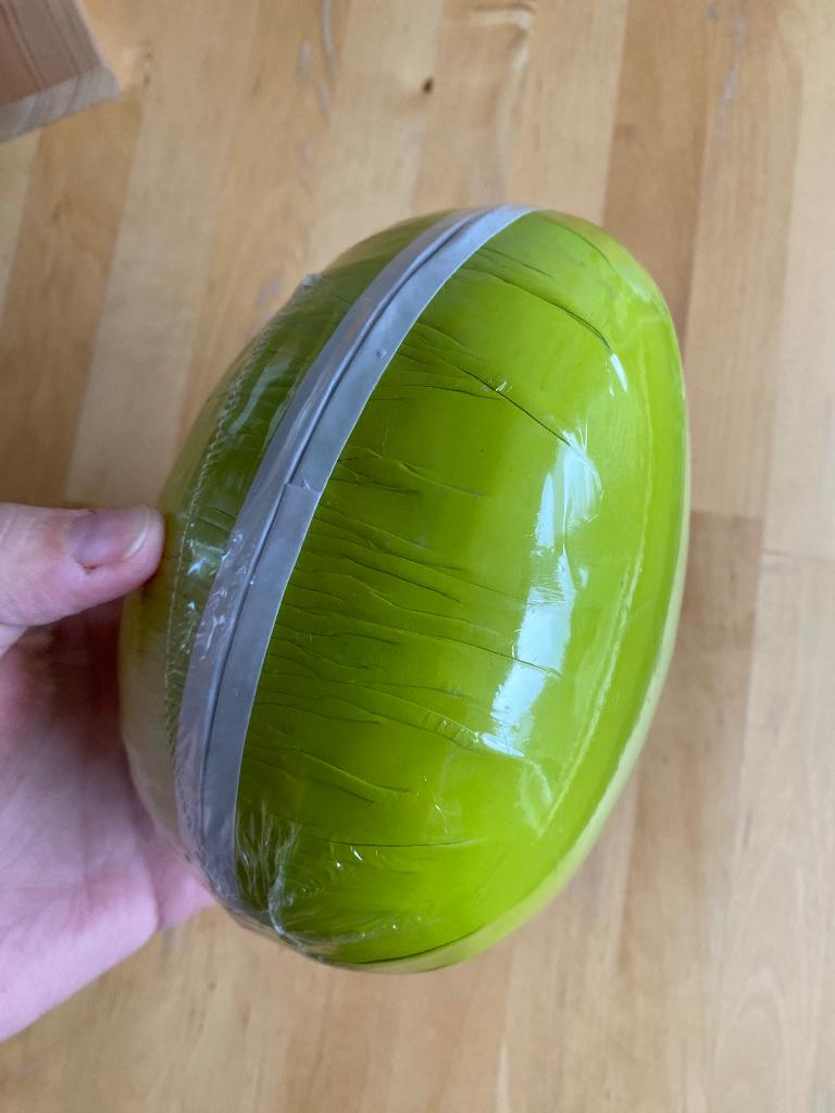 Vintage Ikea Pasen papieren candy container groot groen ei, Diversen, Pasen, Ophalen of Verzenden, Zo goed als nieuw