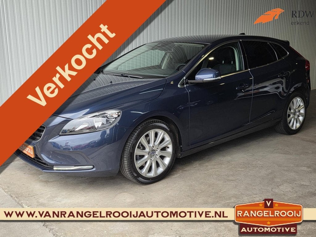 Volvo V40 1.6 T4 Momentum Automaat, trekh., clima, cruise, 1, Auto's, Volvo, Gebruikt, 4 cilinders, Origineel Nederlands, Bedrijf