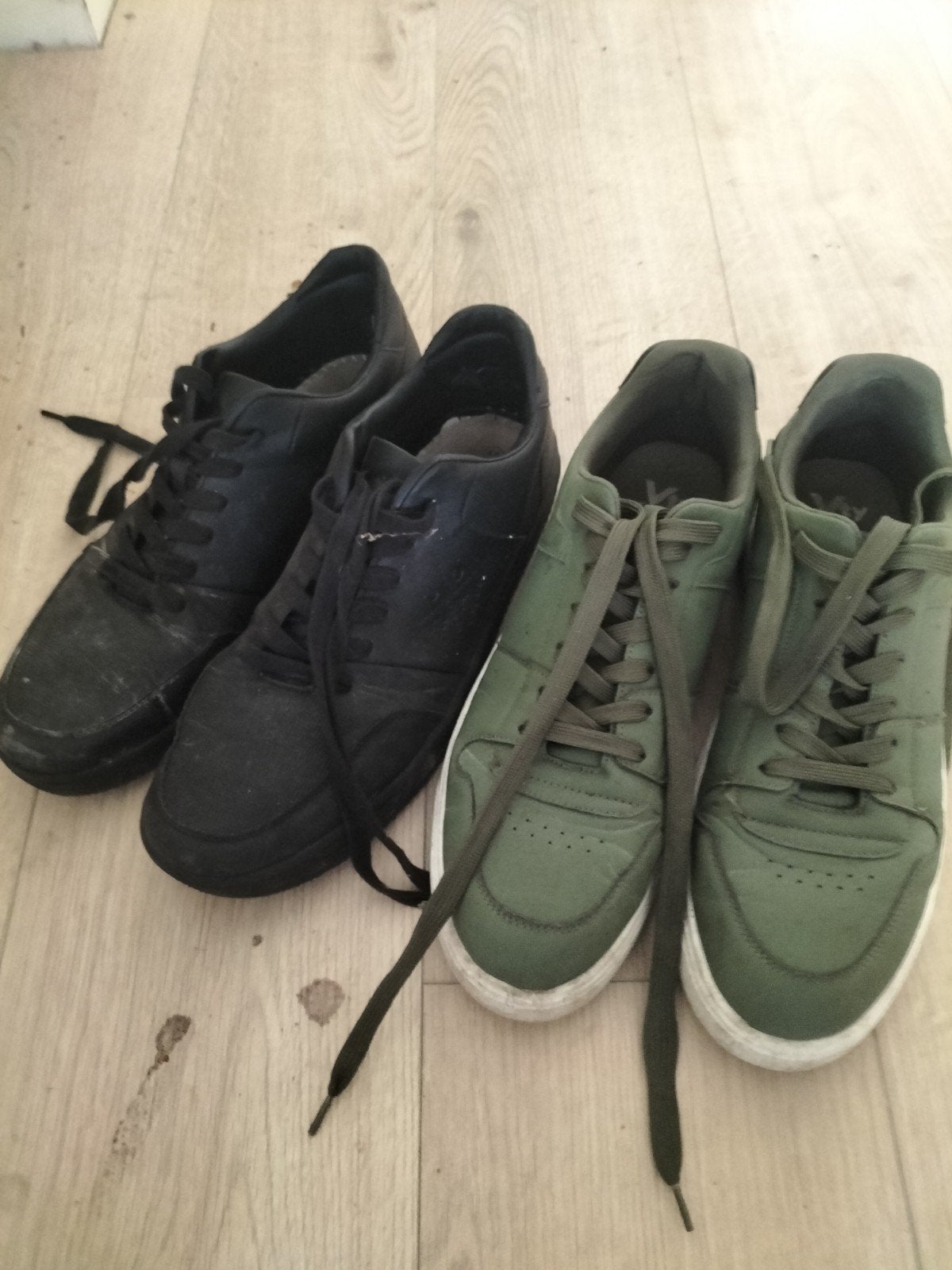 2 paar schoenen, Kleding | Heren, Schoenen, Ophalen, Zo goed als nieuw, Sneakers of Gympen