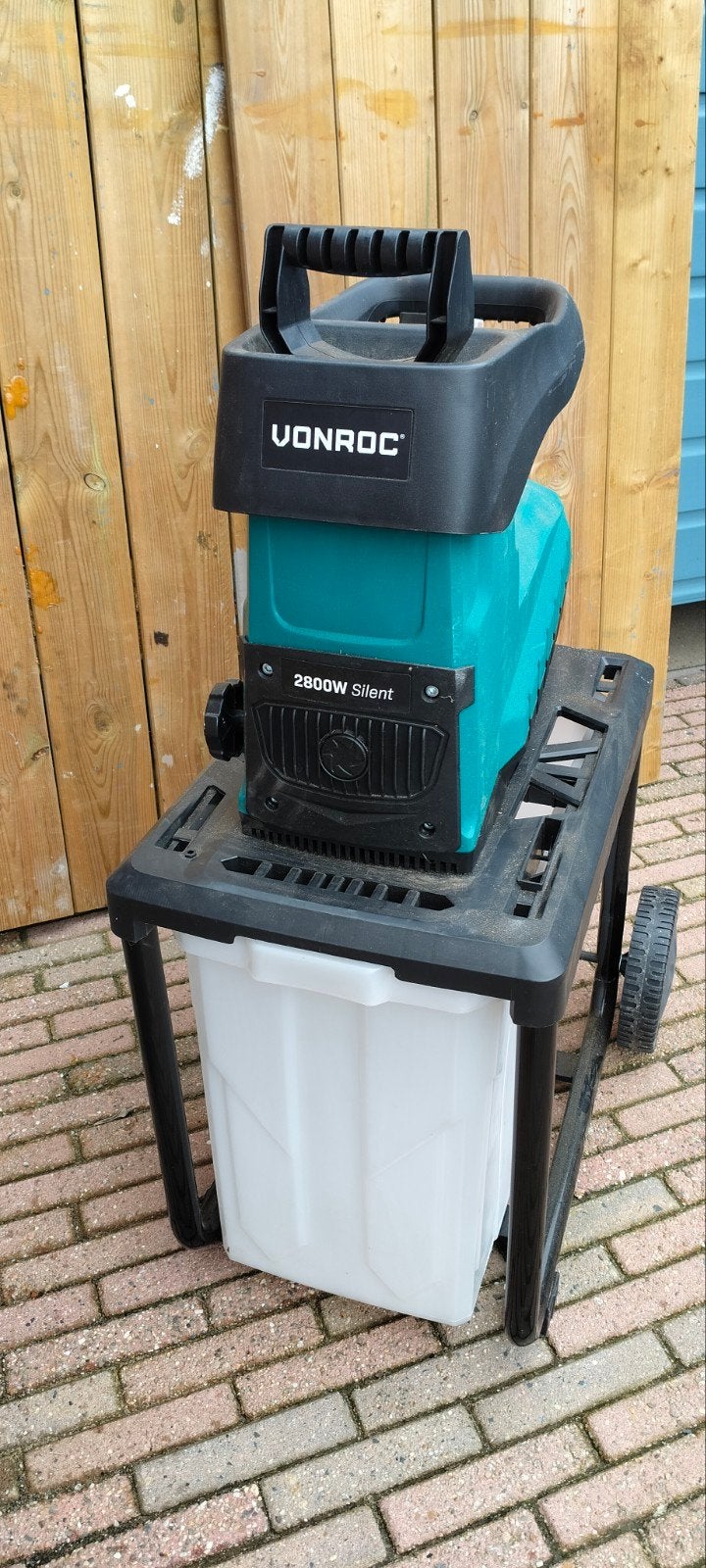 Vonroc GS503AC Hakselaar 2800W Silent met opvangbak, Ophalen, Gebruikt, Vonroc, Met opvangbak