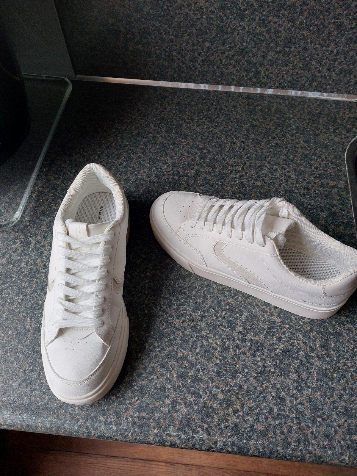 Pull&Bear gebroken witte dames sneakers maat 40, Ophalen of Verzenden