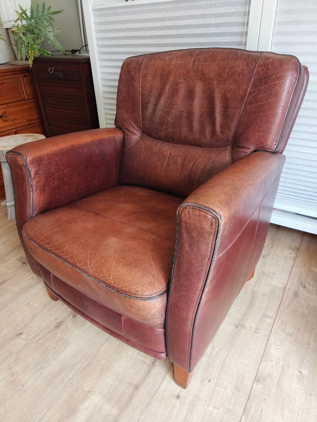 Schapenleren Fauteuil met binnenvering, Gebruikt, Ophalen of Verzenden, 75 tot 100 cm, Leer