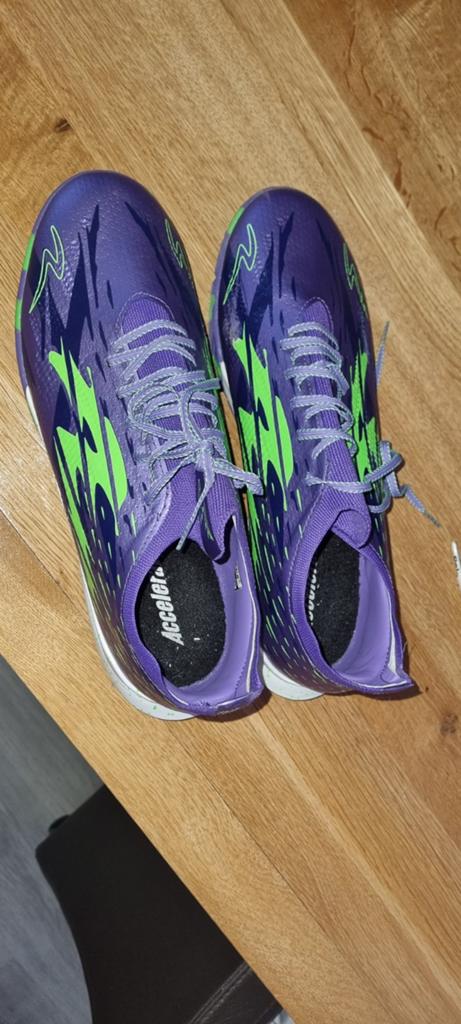 Voetbalschoenen maat 43, Ophalen of Verzenden, Zo goed als nieuw, Schoenen