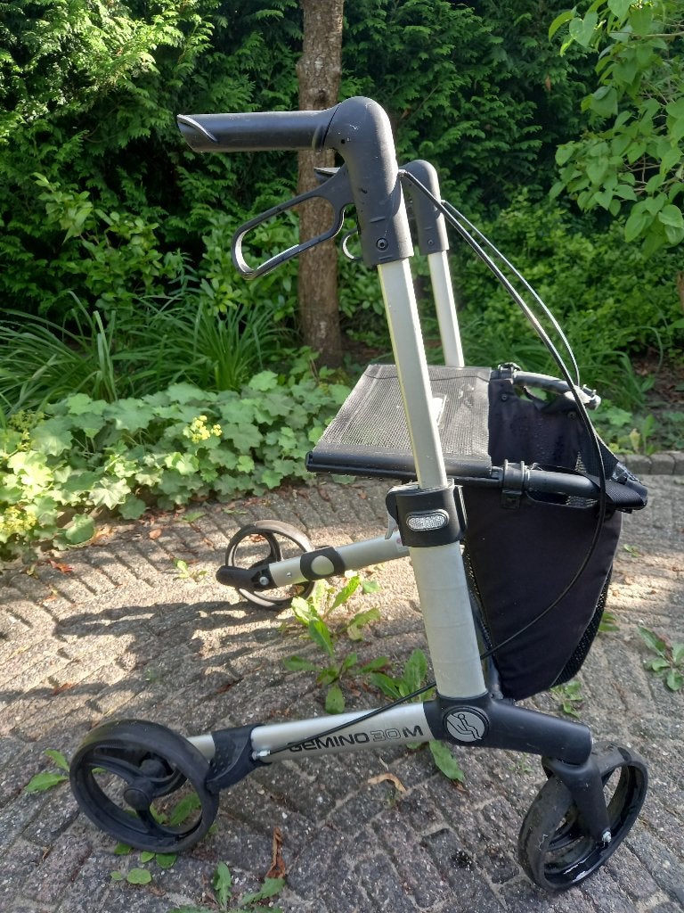Rollator Gemino 30 m lichtgewicht, Ophalen, Lichtgewicht, Gebruikt