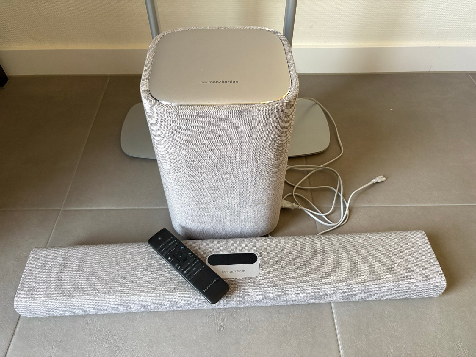 Harman Kardon Citation Multibeam 700 Soundbar + Sub S woofer, Soundbar, 70 watt of meer, Zo goed als nieuw, Overige spelers