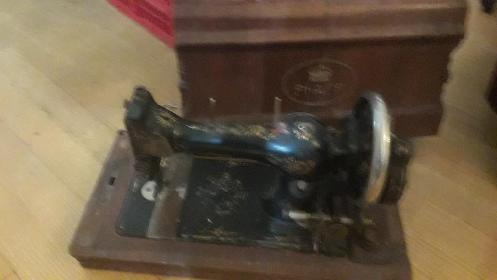 Naaimachine, Ophalen
