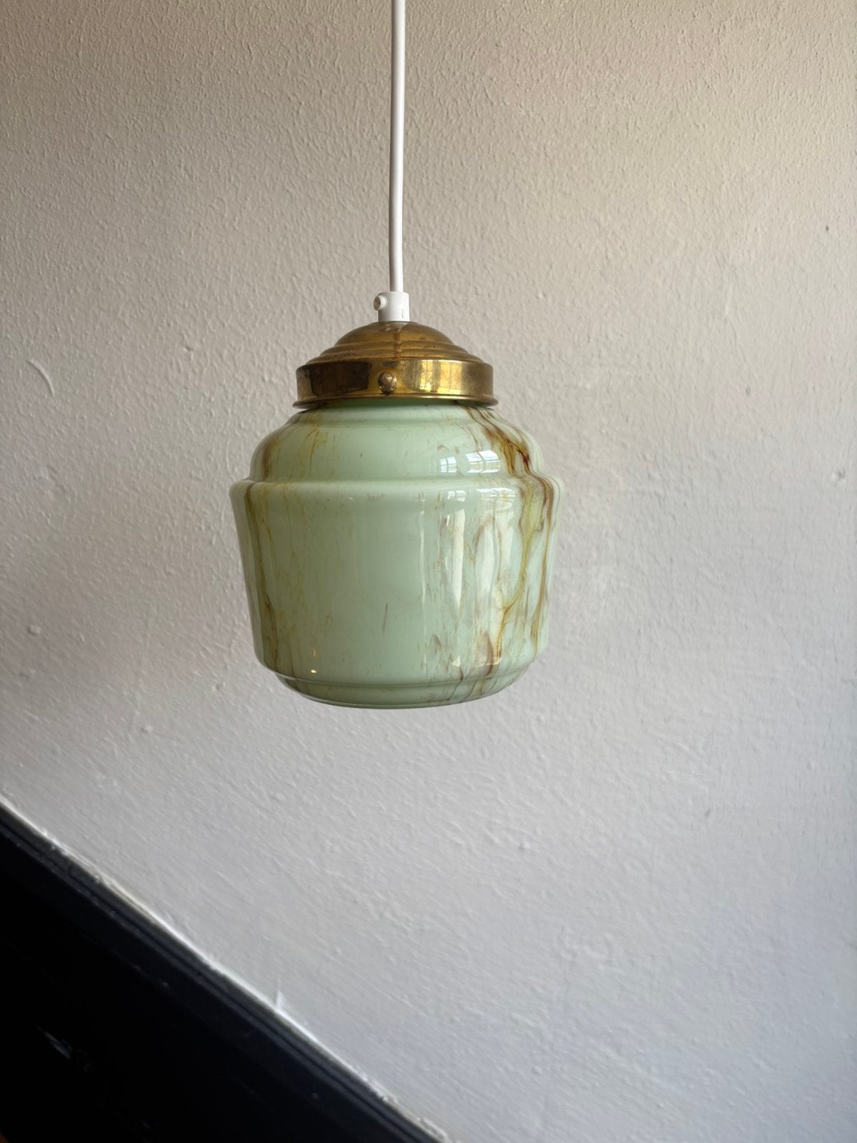 Vintage groen gemarmerd marmer melkglas glazen hanglamp kap, Ophalen of Verzenden, Zo goed als nieuw, Glas