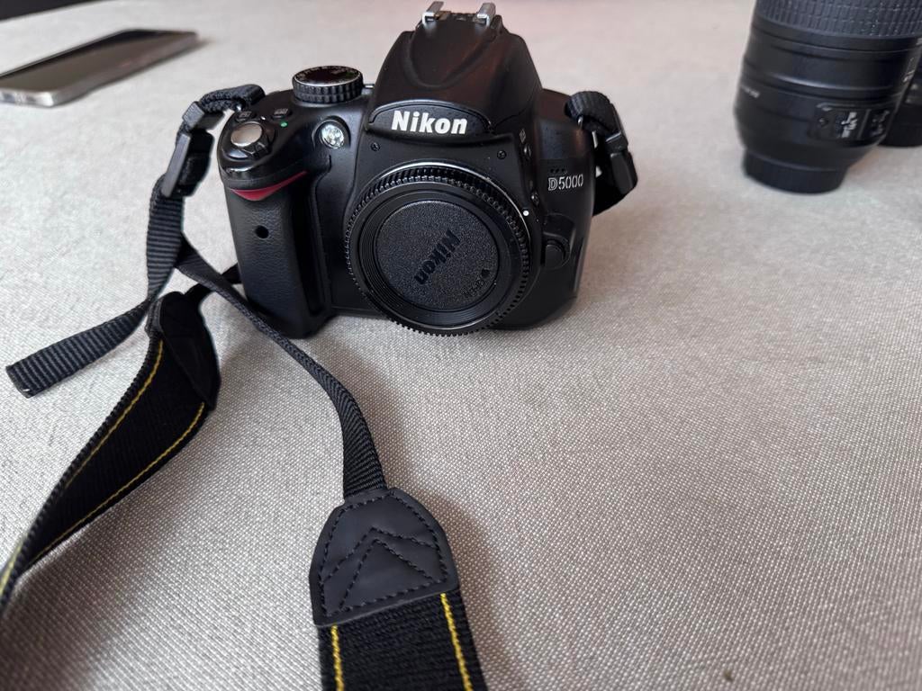 Nikon D5000 Spiegelreflexcamera - Uitstekende Staat, Ophalen, Spiegelreflex, Zo goed als nieuw, Nikon