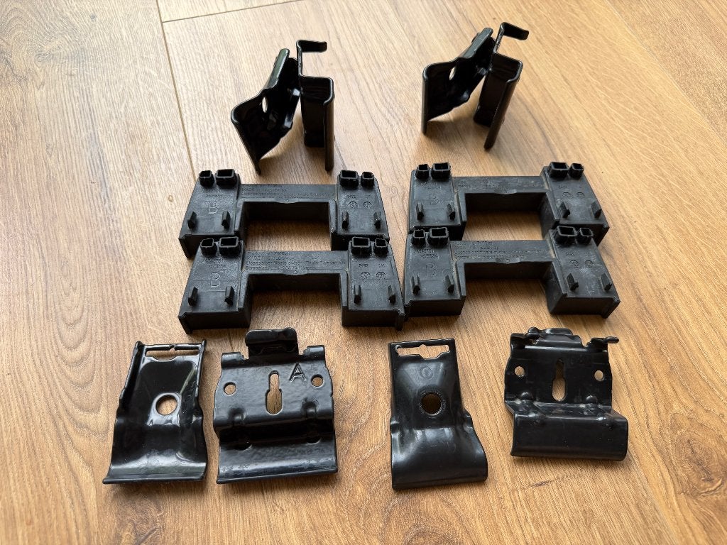 Thule kitset 186076 / 6076 - Kia Niro en e-Niro, Auto diversen, Ophalen of Verzenden, Zo goed als nieuw