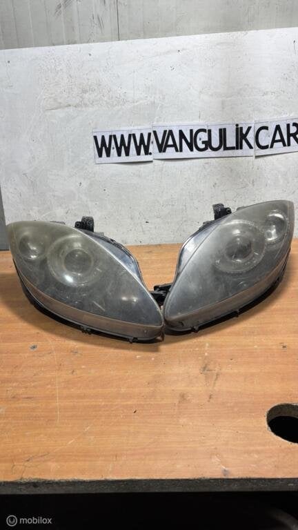Koplampen xenon set Seat Leon 1P ('05-'13), Auto-onderdelen, Verlichting, Gebruikt, Ophalen of Verzenden, Seat, Seat