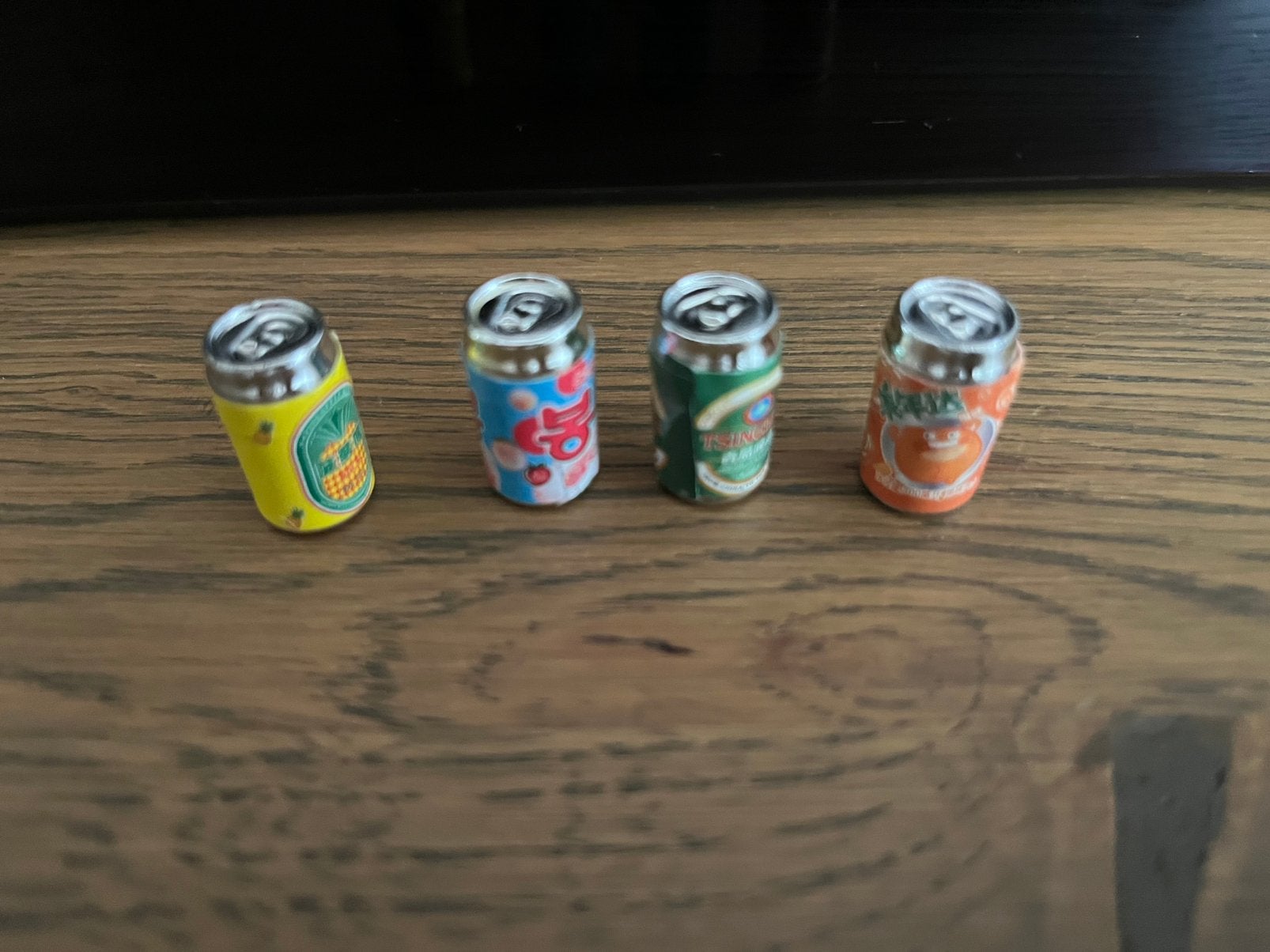 4 blikjes drinken poppenhuis incl verzenden, Ophalen, Nieuw