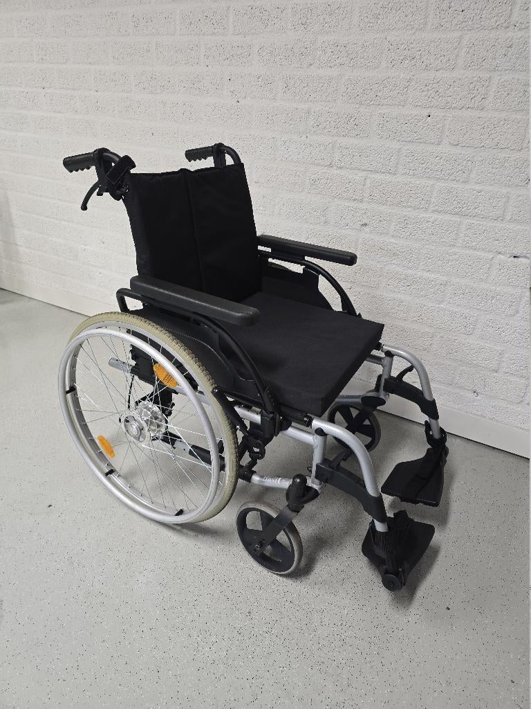Lichtgewicht, inklapbare rolstoel Breezy BasiX², Diversen, Rolstoelen, Breezy, Duwrolstoel, Breezy, Breezy