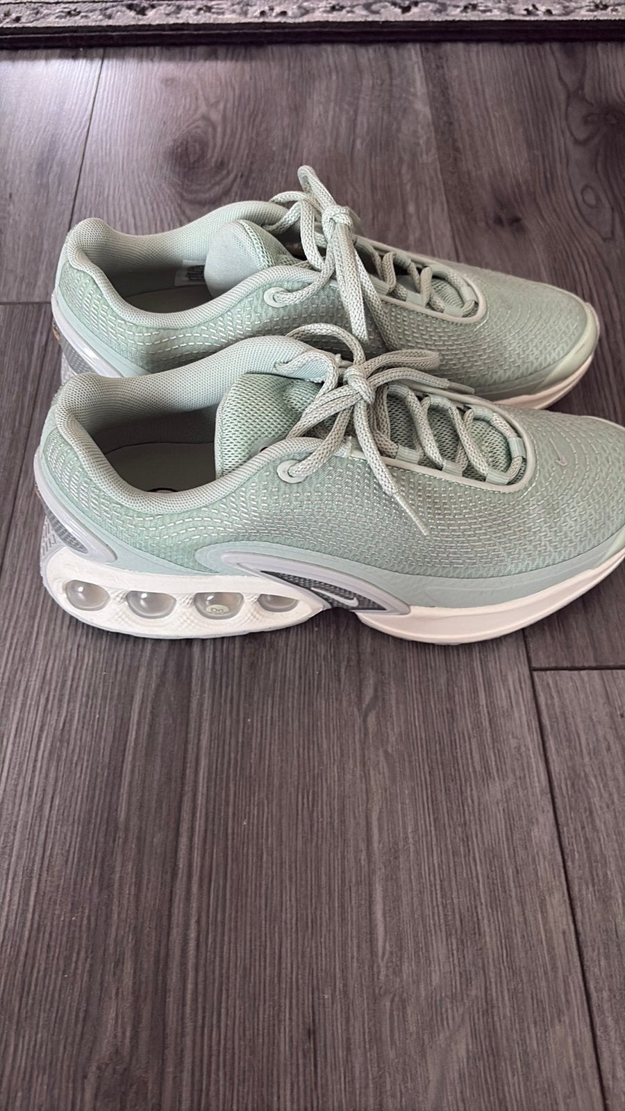 NIKE airmax Dn, Ophalen, Zo goed als nieuw, Sneakers of Gympen