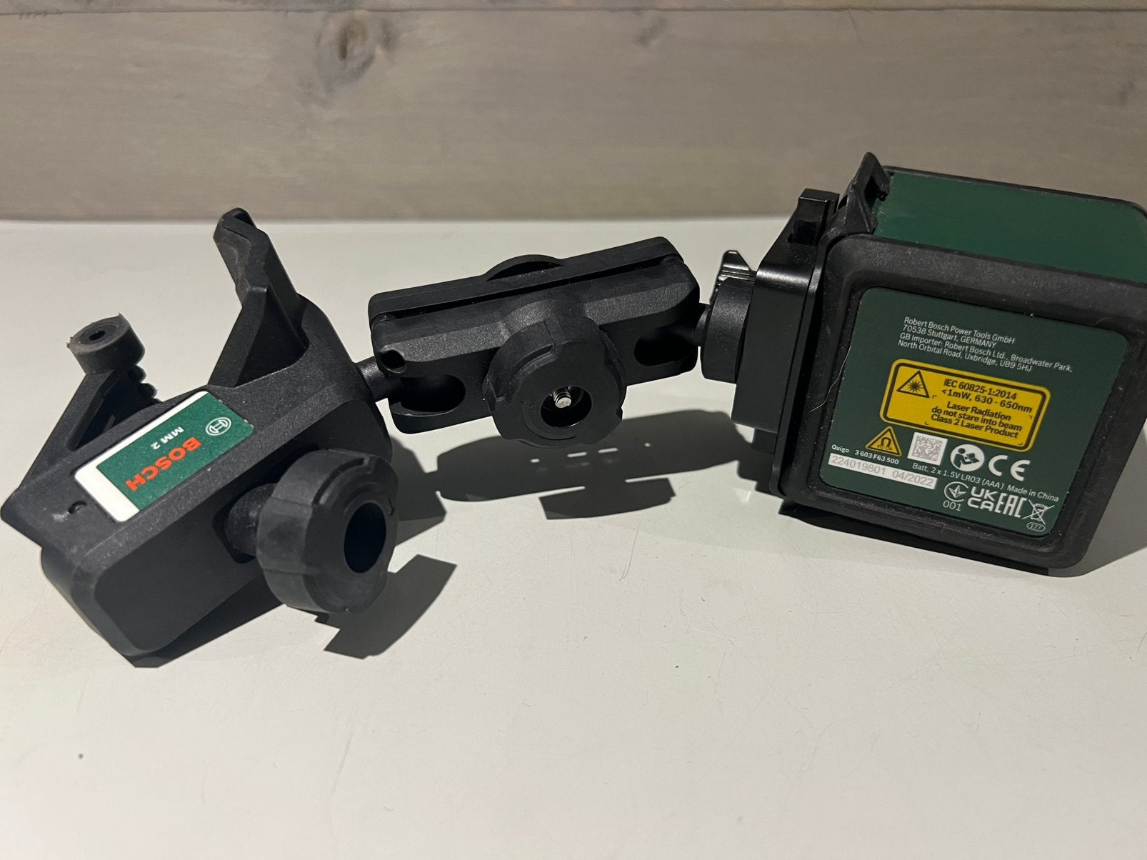 Bosch Kruislijnlaser Quigo III - 10m - Rood- Zelfnivellerend, Ophalen of Verzenden, Zo goed als nieuw, Nvt, Nvt