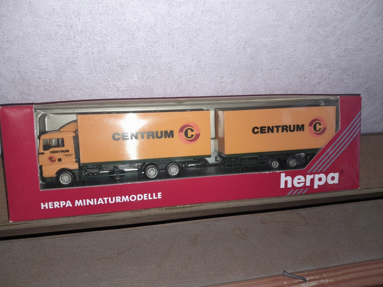 1op87, Ophalen of Verzenden, Zo goed als nieuw, Bus of Vrachtwagen