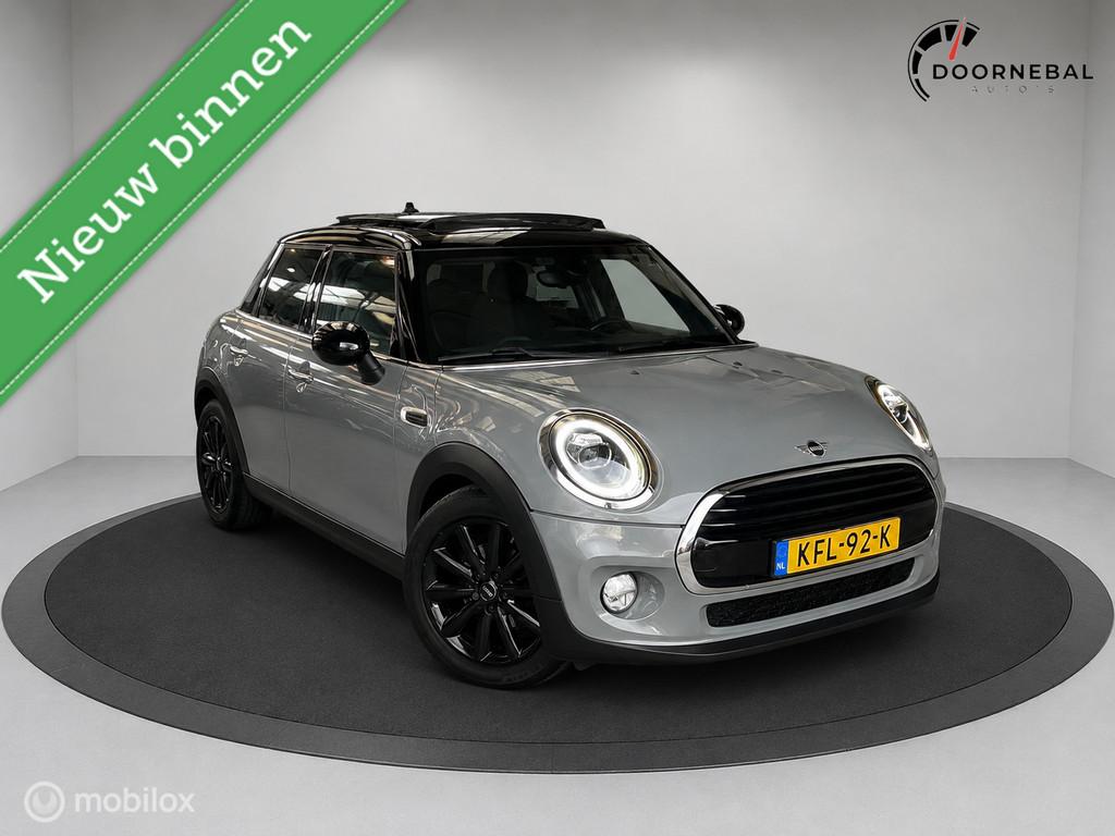 Mini Mini 1.5 Cooper Business Edition / PANORAMA DAK / LED !, Auto's, Mini, Gebruikt, Bedrijf, 3 cilinders, Cooper