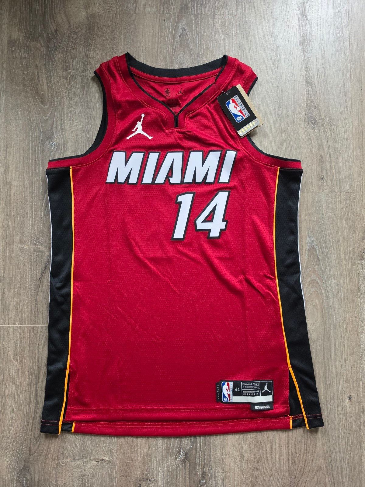 Miami Heat statement edition, Sport en Fitness, Basketbal, Verzenden, Nieuw, Kleding