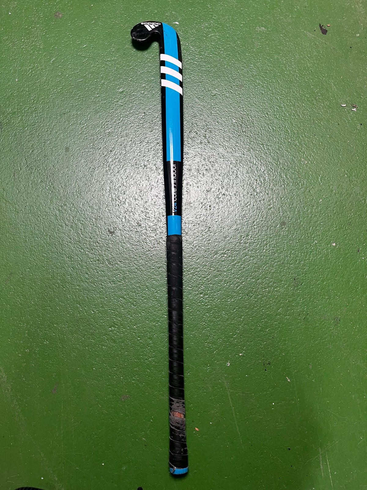 Adidas Zaalhockeystick - Blauw/Zwart, Sport en Fitness, Ophalen of Verzenden, Gebruikt, Stick