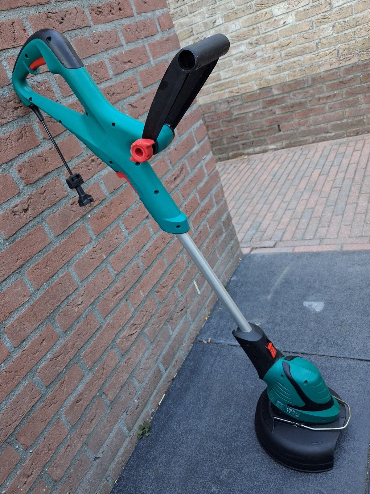 Nette Bosch Grastrimmer, Tuin en Terras, Ophalen of Verzenden, Gebruikt, Elektrisch