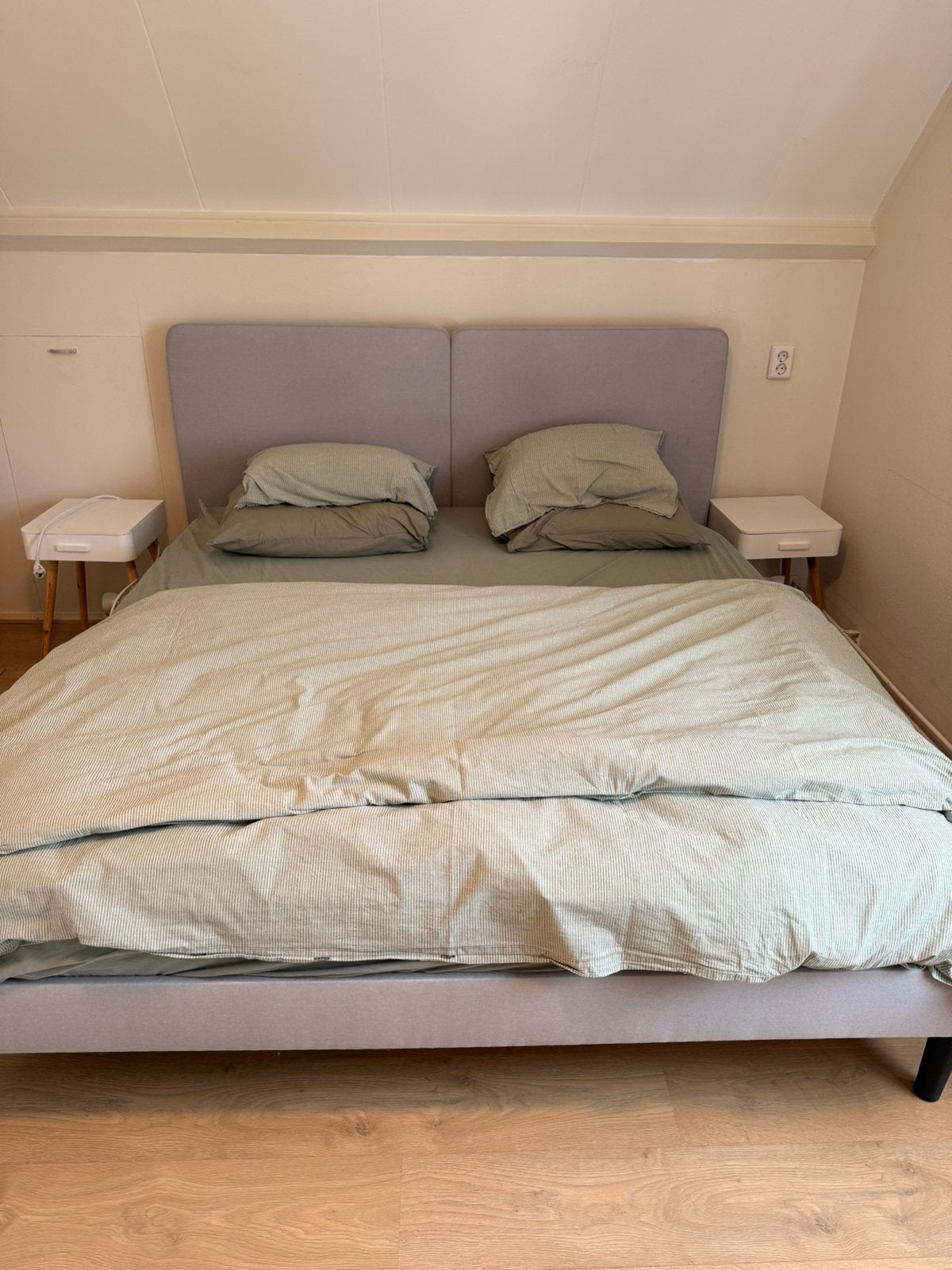 Emma original bed incl. matras en beschermer, Ophalen, Wit, Tweepersoons, Zo goed als nieuw