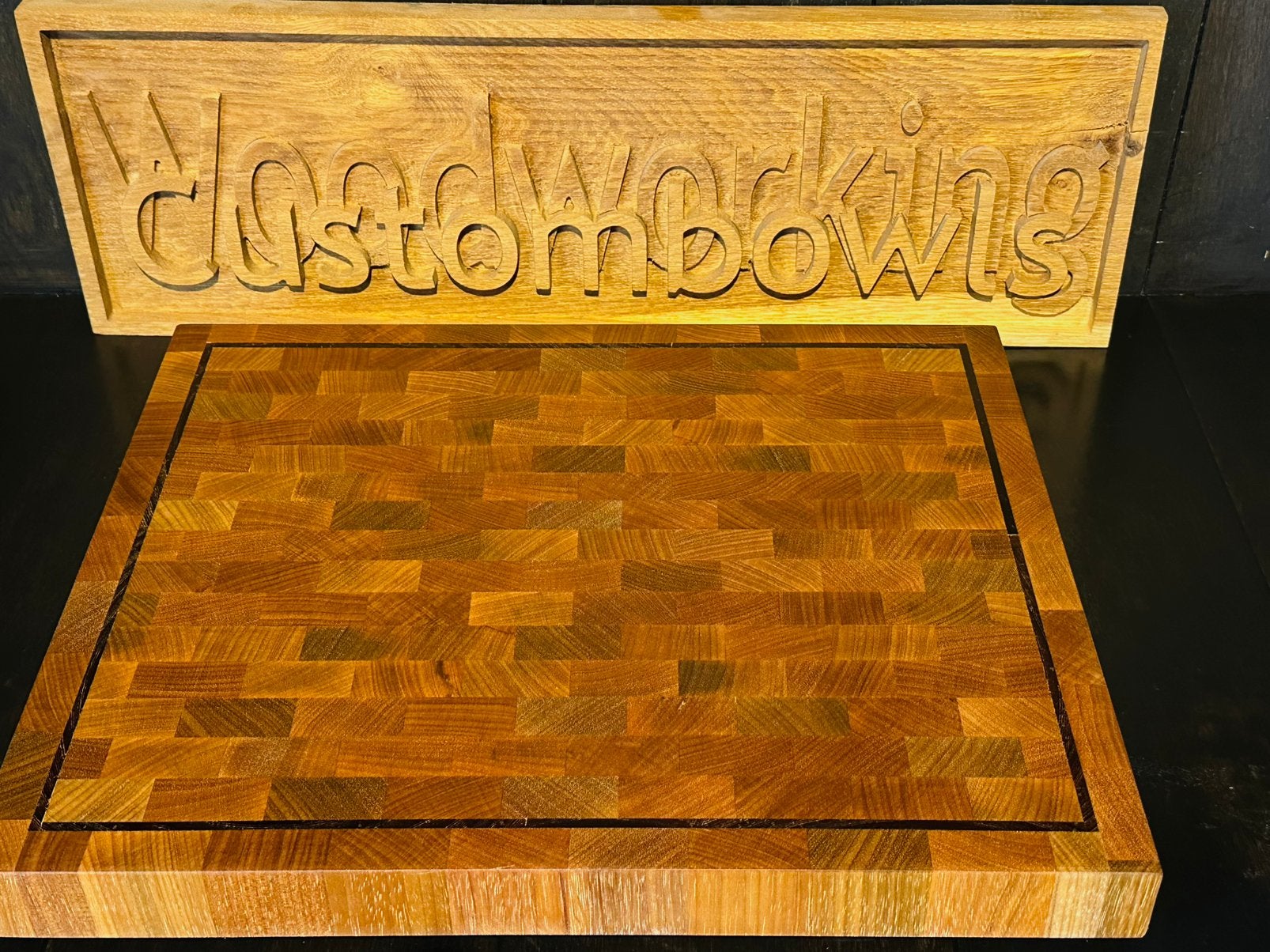 Luxe iroko snijplank met een kader van wengé, Custombowls, Hout, Snij-/serveerplank, Ophalen of Verzenden