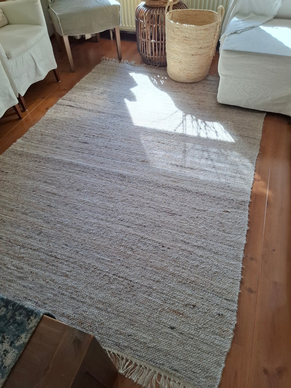 Vloerkleed wol 2.31m x 1.64m in nette staat., Huis en Inrichting, Stoffering | Tapijten en Kleden, Ophalen, Beige, 150 tot 200 cm