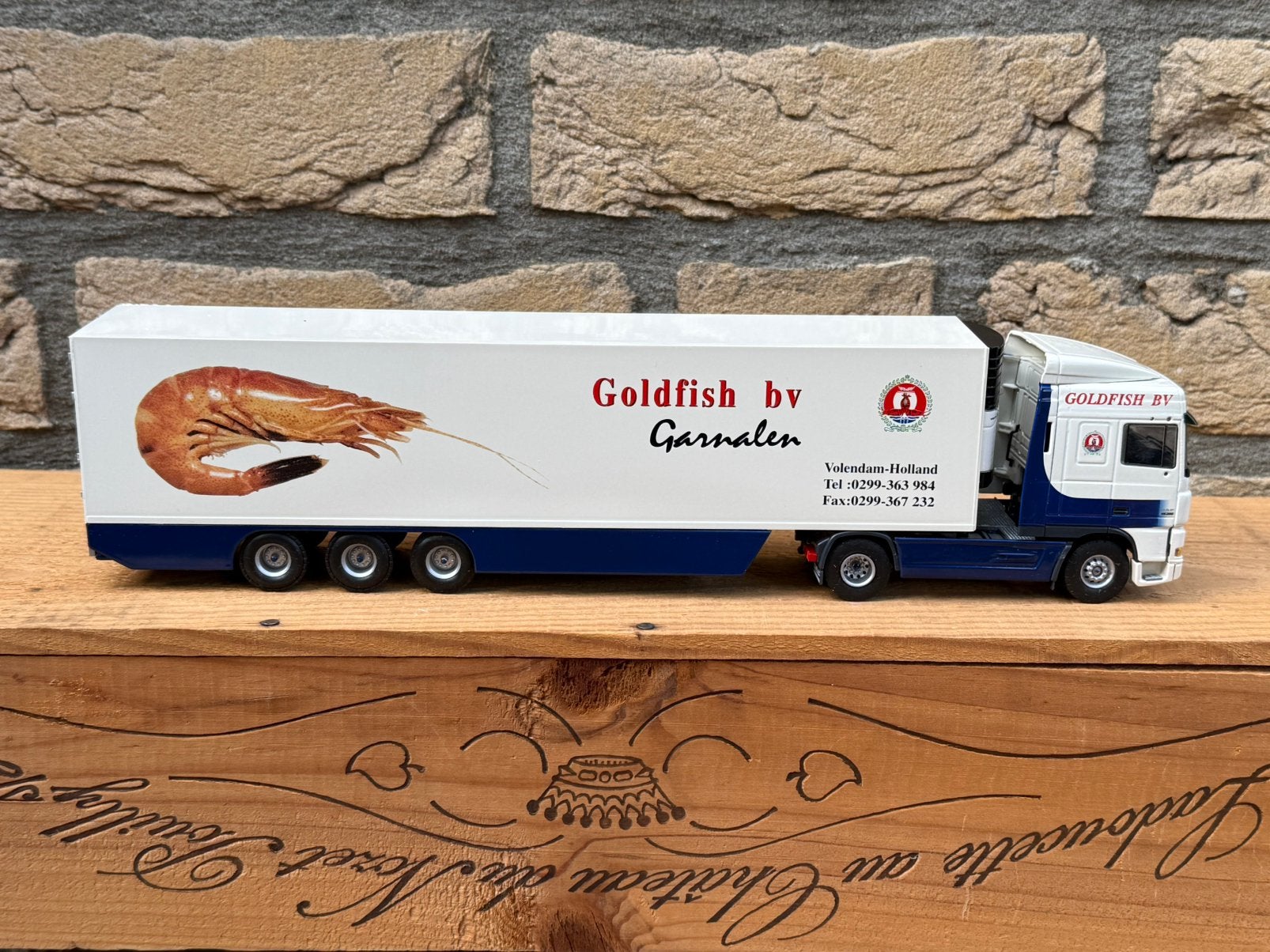 Tekno Daf 95xf Goldfish Volendam koeltransport nieuw in doos, Hobby en Vrije tijd, Ophalen of Verzenden, Nieuw, Bus of Vrachtwagen