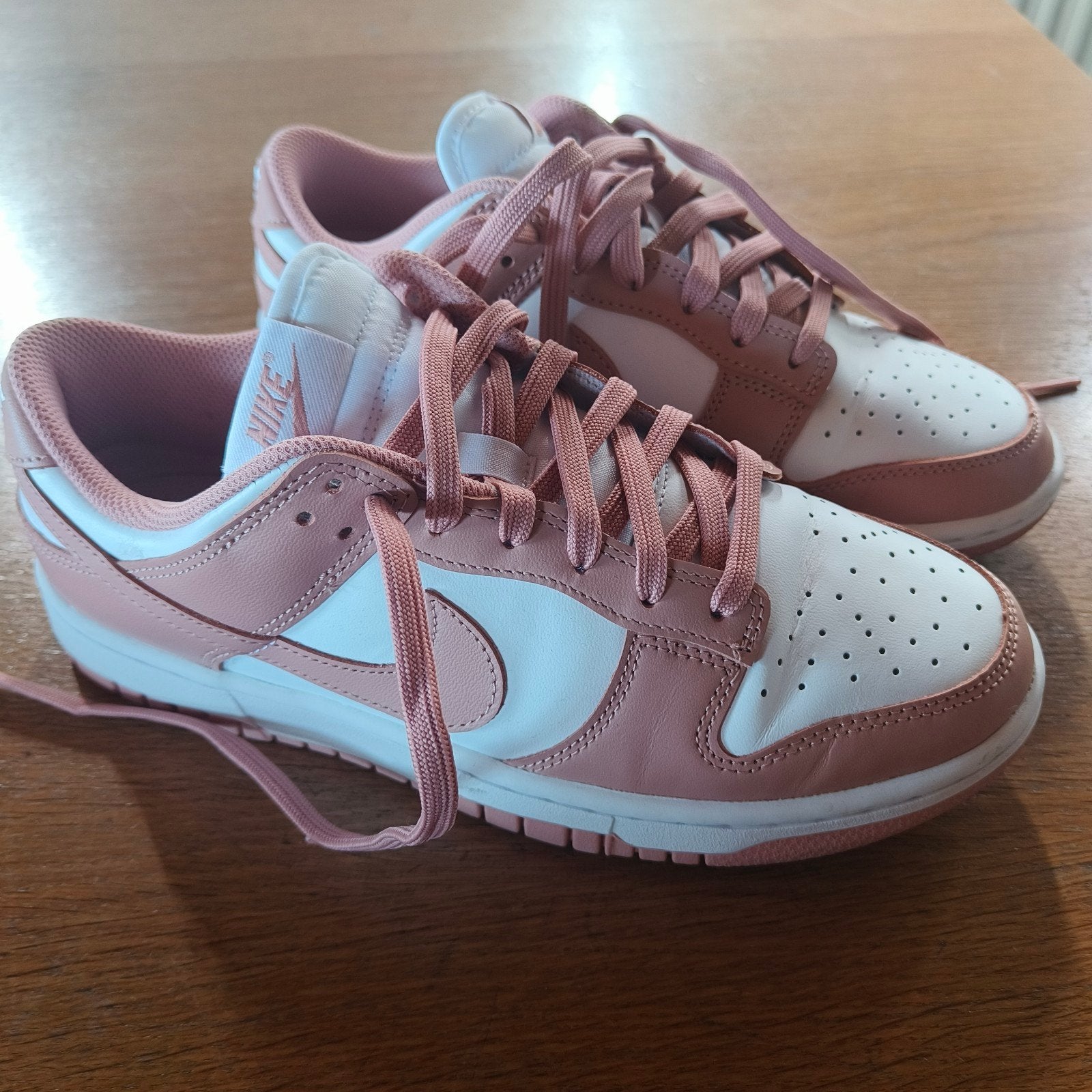 Nike Dunk Low Roze schoenen maat 40, Nike, Ophalen of Verzenden, Roze, Sneakers of Gympen