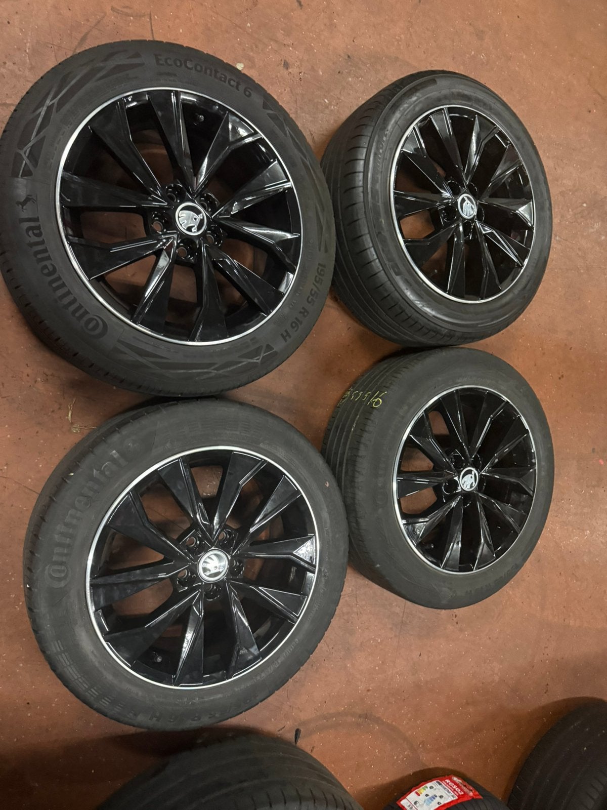 Originele Skoda Fabia Rapid Italia 16 inch velgen 5x100, 16 inch, Banden en Velgen, Ophalen of Verzenden, 195 mm
