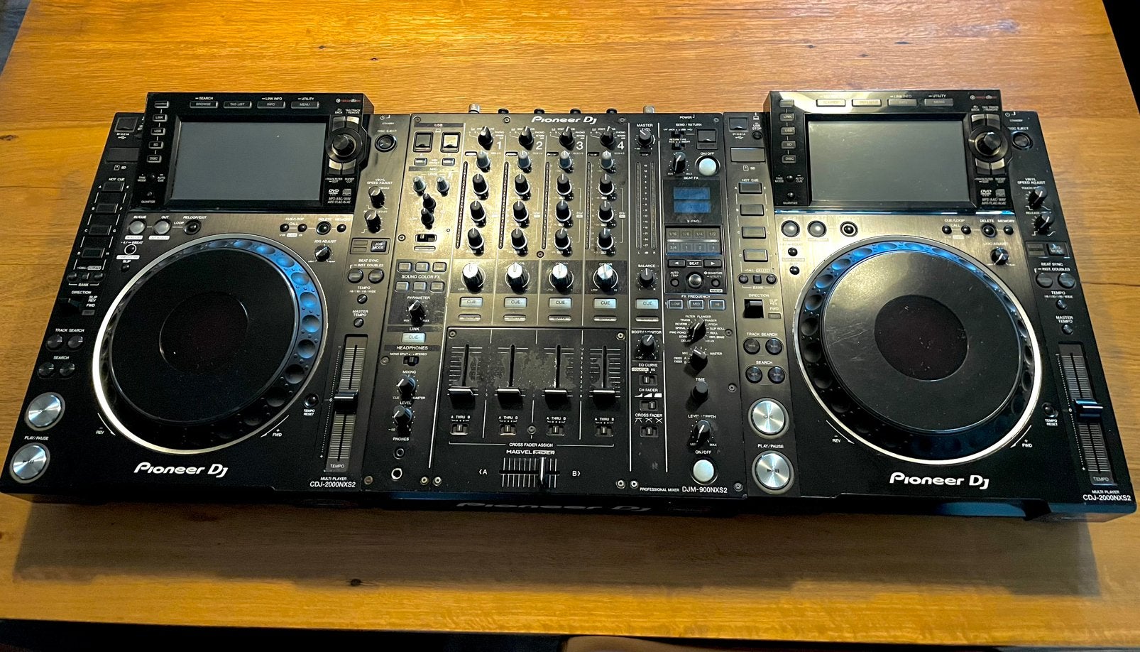 2x Pioneer CDJ2000NXS2 + DJM900NXS2, Muziek en Instrumenten, Dj-sets en Draaitafels, Ophalen of Verzenden, Zo goed als nieuw, Pioneer