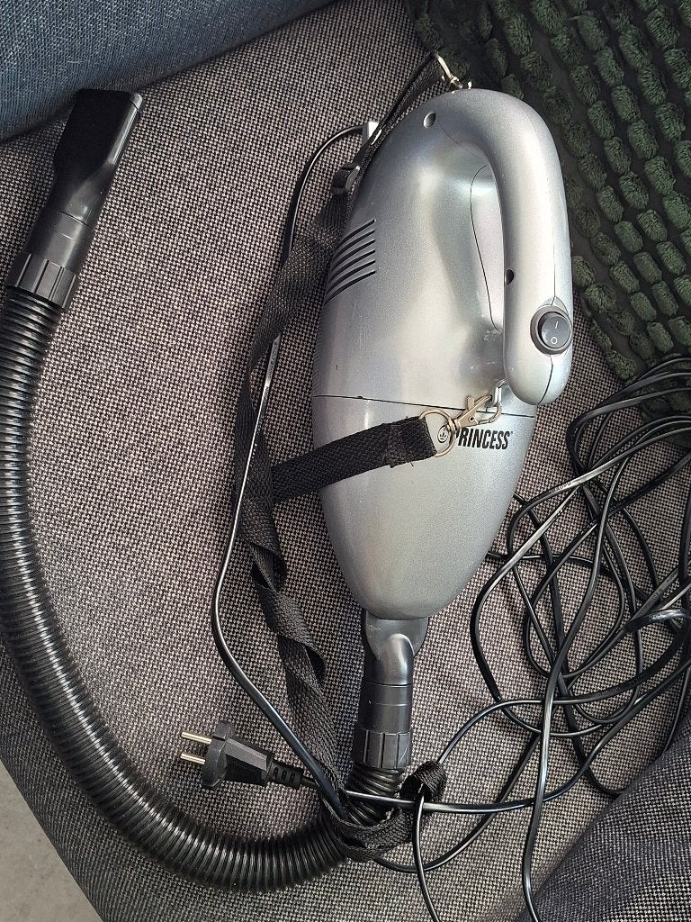Kruimeldief, Ophalen, Kruimeldief, Zo goed als nieuw, Minder dan 1200 watt