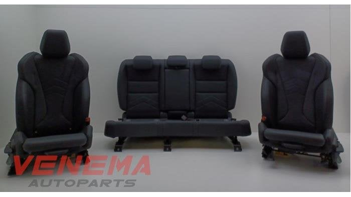 Bekleding Set (compleet) van een BMW 2-Serie, Auto-onderdelen, Interieur en Bekleding, Gebruikt, -, -, Ophalen of Verzenden