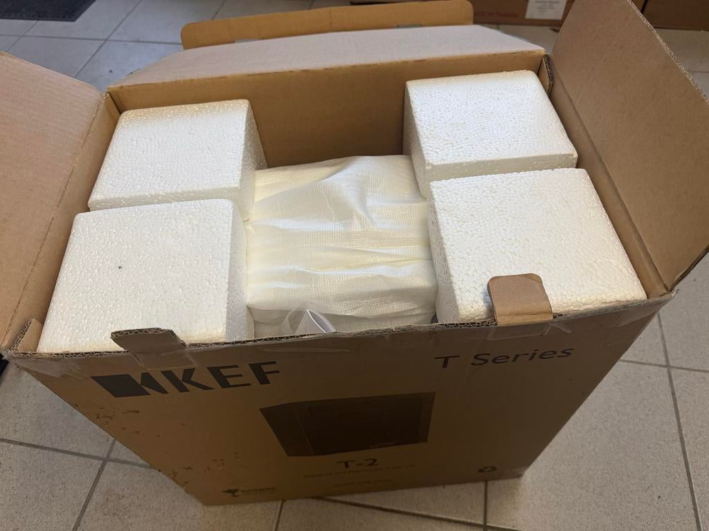 KEF T-2 / T2 Subwoofer, Audio, Tv en Foto, Luidsprekers, Overige merken, Gebruikt, Subwoofer, Ophalen of Verzenden