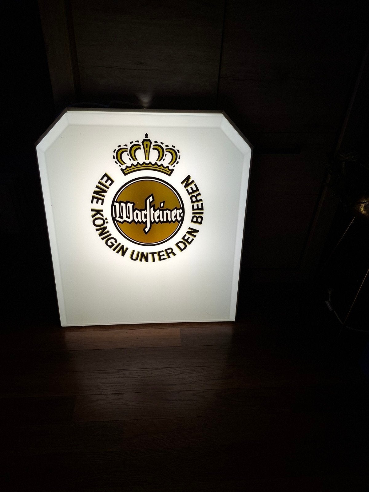 Warsteiner Lichtbak - Een Koningin Onder Den Bieren, Ophalen, Gebruikt