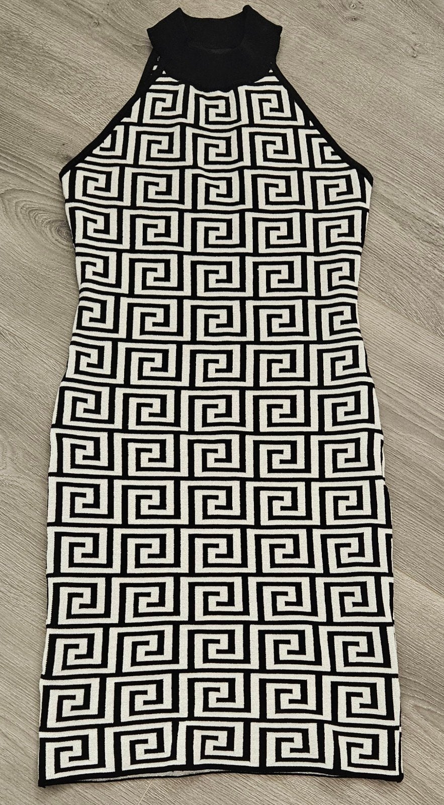 Korte Halterjurk met Griekse Print - One Size (S), Fashion, Zwart, Ophalen of Verzenden, Maat 36 (S)