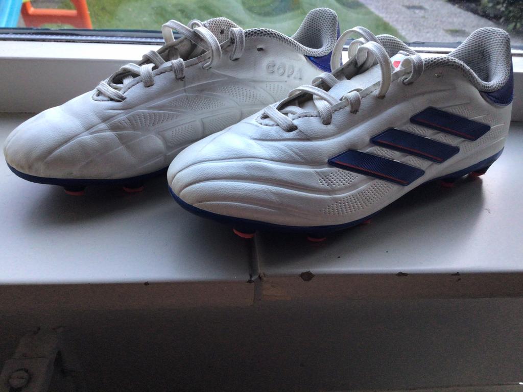 Adidas COPA PURE 2 LEAGUE VOETBALSCHOENEN KIDS mt 33, Sport en Fitness, Voetbal, Maat XS of kleiner, Ophalen, Gebruikt, Schoenen