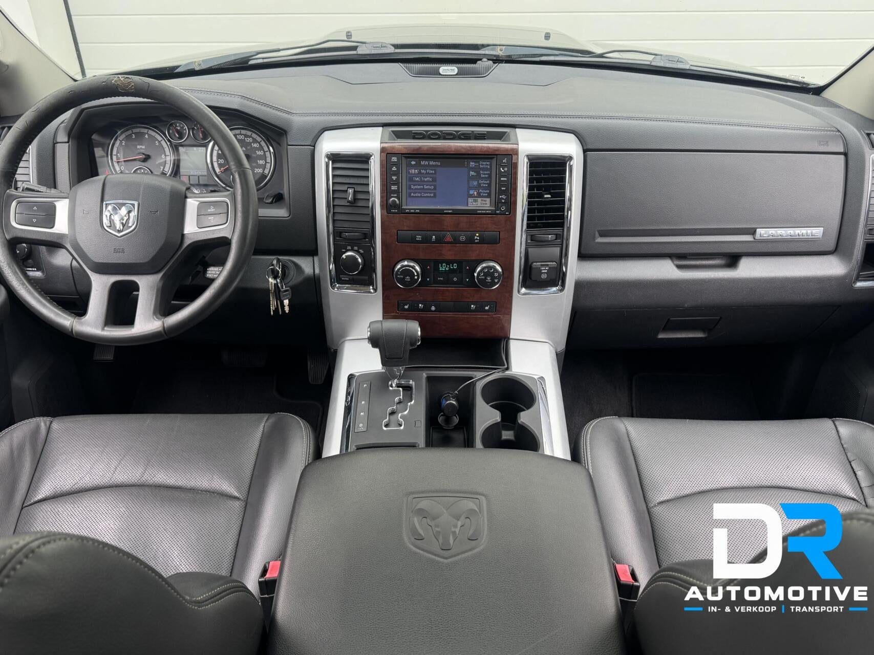 Dodge Ram 1500 5.7 V8 Crew Cab 5'7 | ALPINE | STOEL VENTILAT, Automaat, Euro 5, Gebruikt, 5654 cc