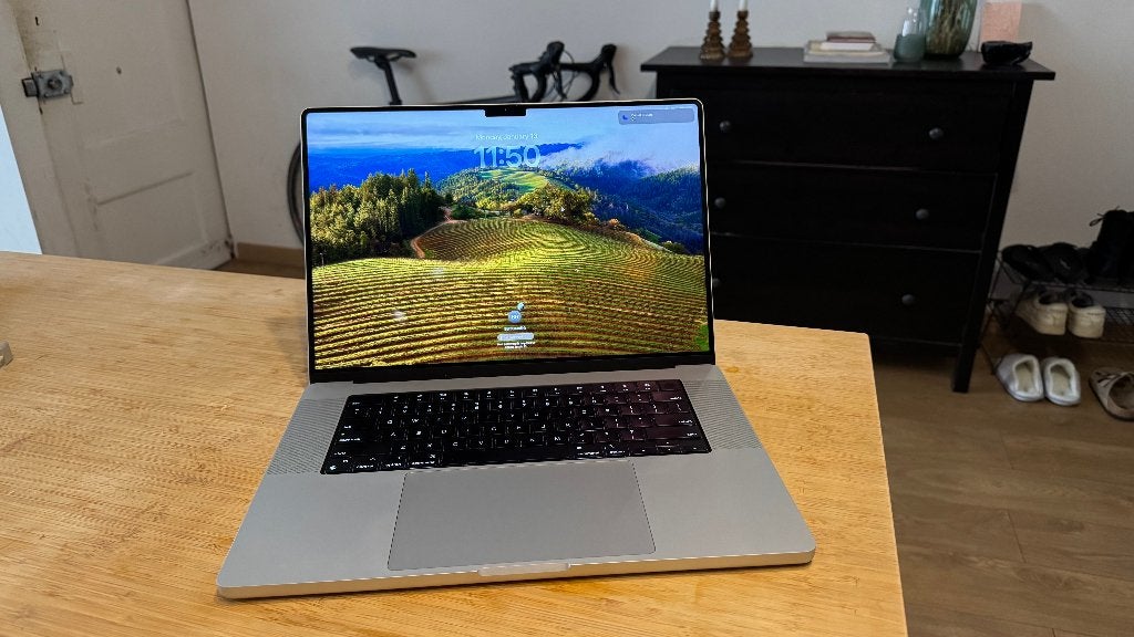 MacBook Pro 16 inch (2021) M1 Pro - Zo goed als nieuw, Qwerty, 512 GB, Zo goed als nieuw, 16 inch