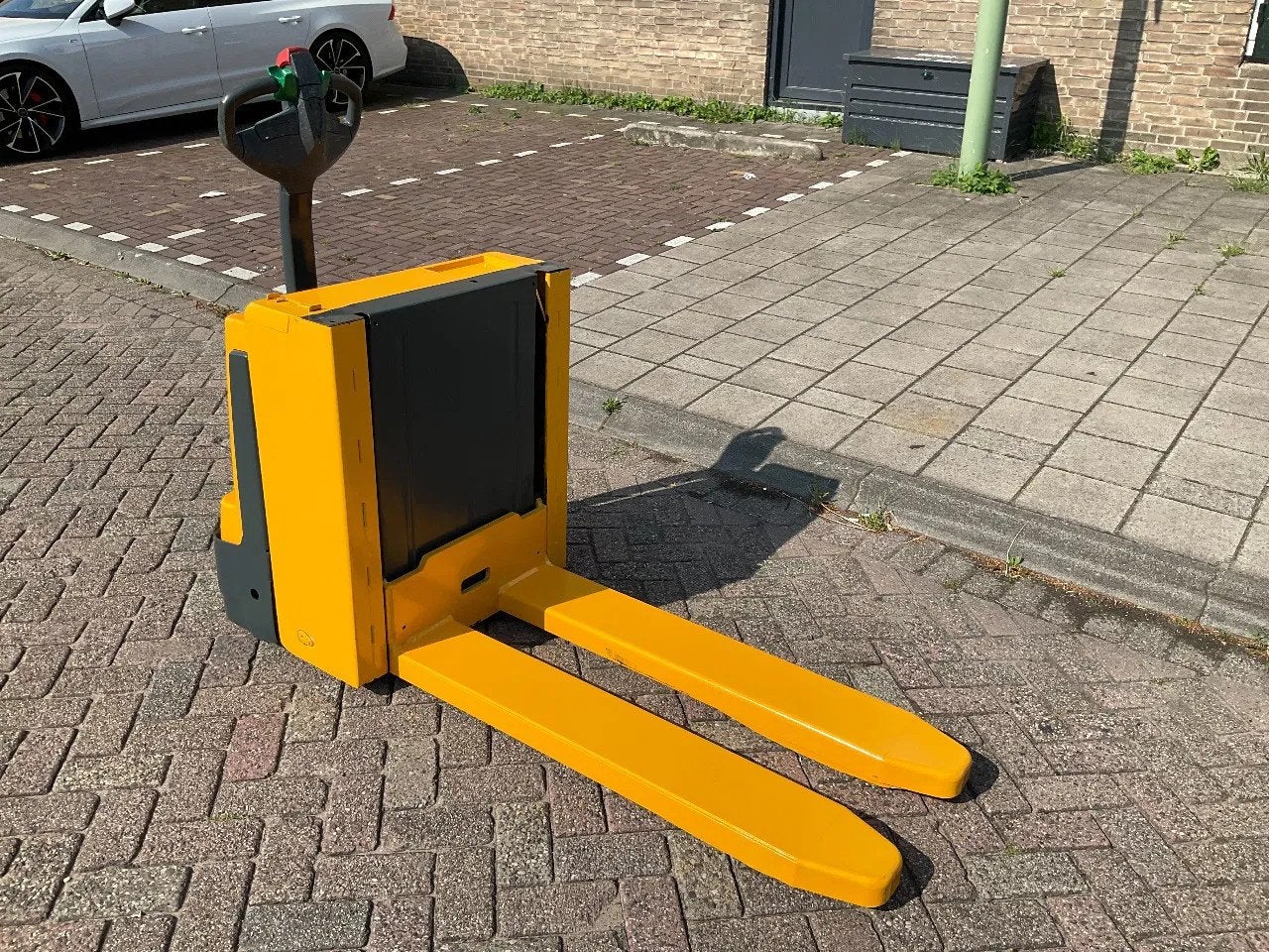 Jungheinrich EJE C20 2000KG 70CM STAPELAAR / HEFTRUCK, Jungheinrich, Overige aandrijving, Marconistraat 2
3133KL  Vlaardingen, NL