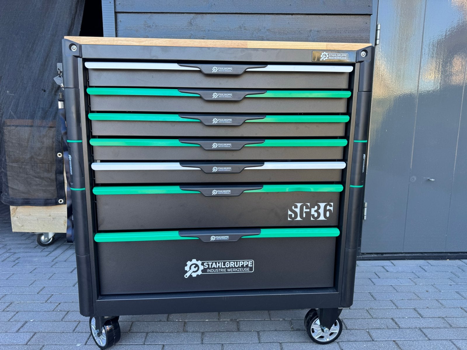 Stahlgruppe SG36 Gereedschapswagen met uitgebreide set, Ophalen, Zo goed als nieuw, Gereedschapsopslag, Overige merken