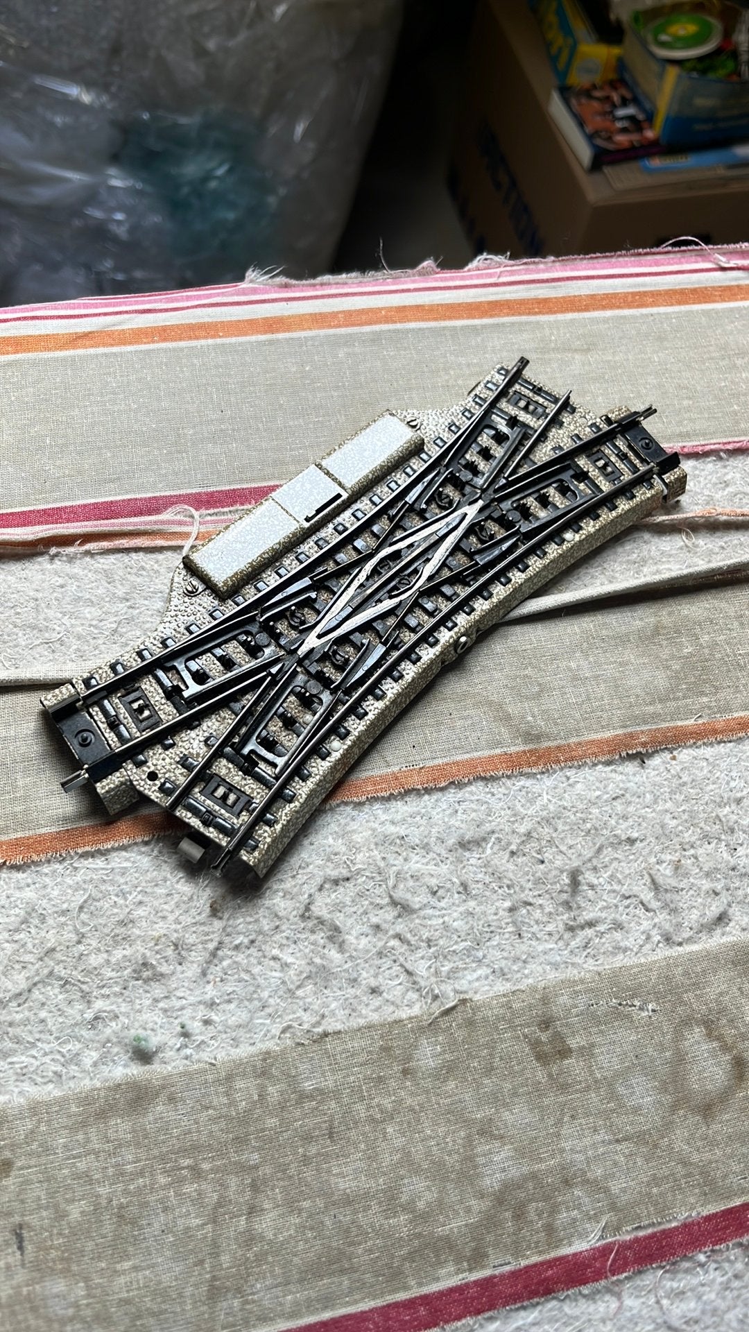 Te koop Engelse wissel van marklin 5207, Hobby en Vrije tijd, Wisselstroom, Rails, Ophalen of Verzenden, Zo goed als nieuw