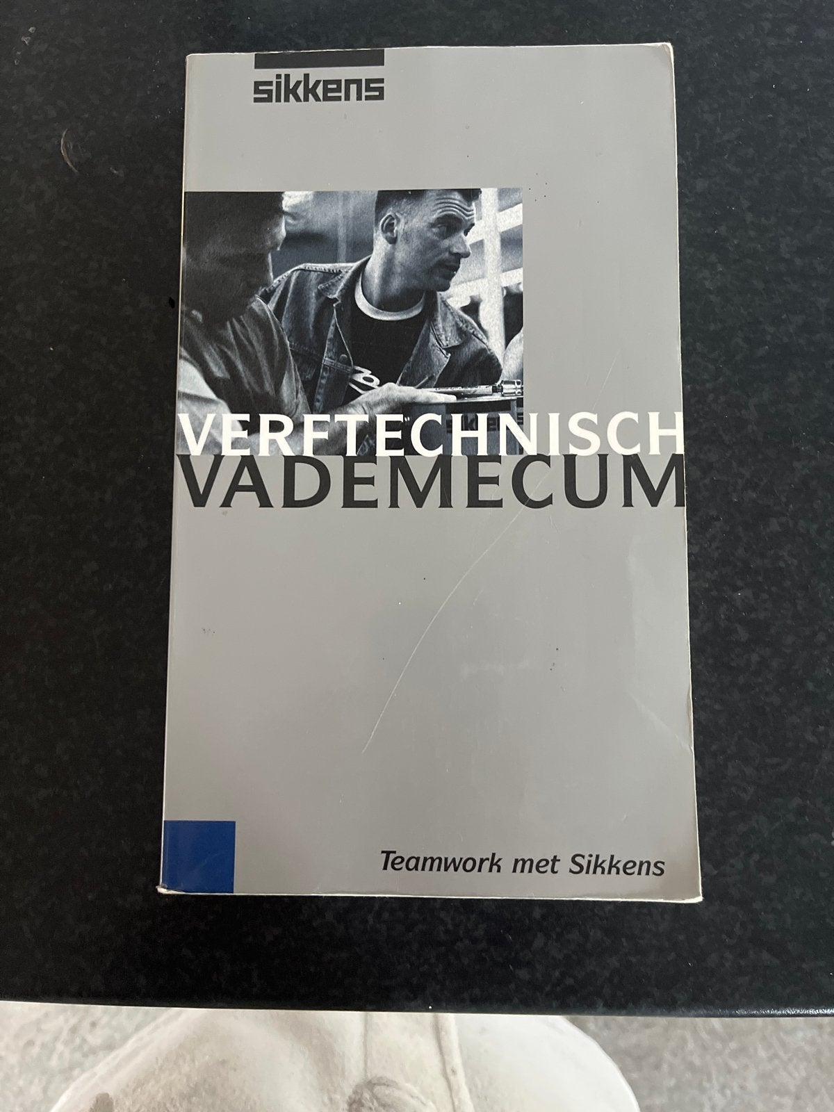 Sikkens Verftechnisch Vademecum - Teamwork met Sikkens, Boeken, Ophalen of Verzenden, Gelezen, Overige onderwerpen