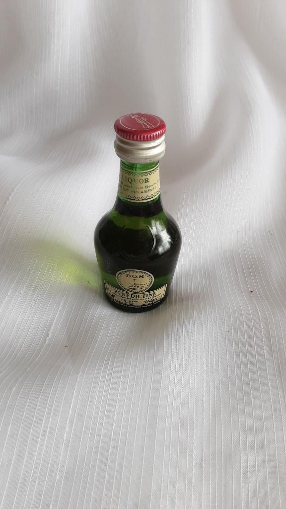BENEDIKTINE LIQUOR klein flesje, miniatuur (nr. 28), Ophalen of Verzenden, Nieuw, Verpakking
