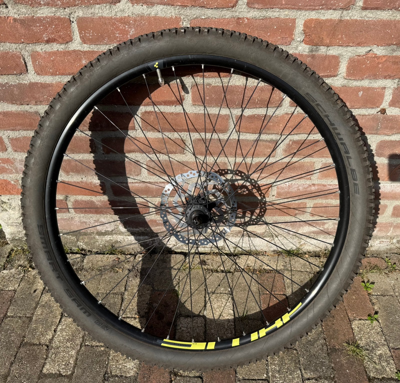 29 inch mtb velg met Shimano naaf, Fietsen en Brommers, Fietsonderdelen, Zo goed als nieuw, Mountainbike, Shimano, Ophalen